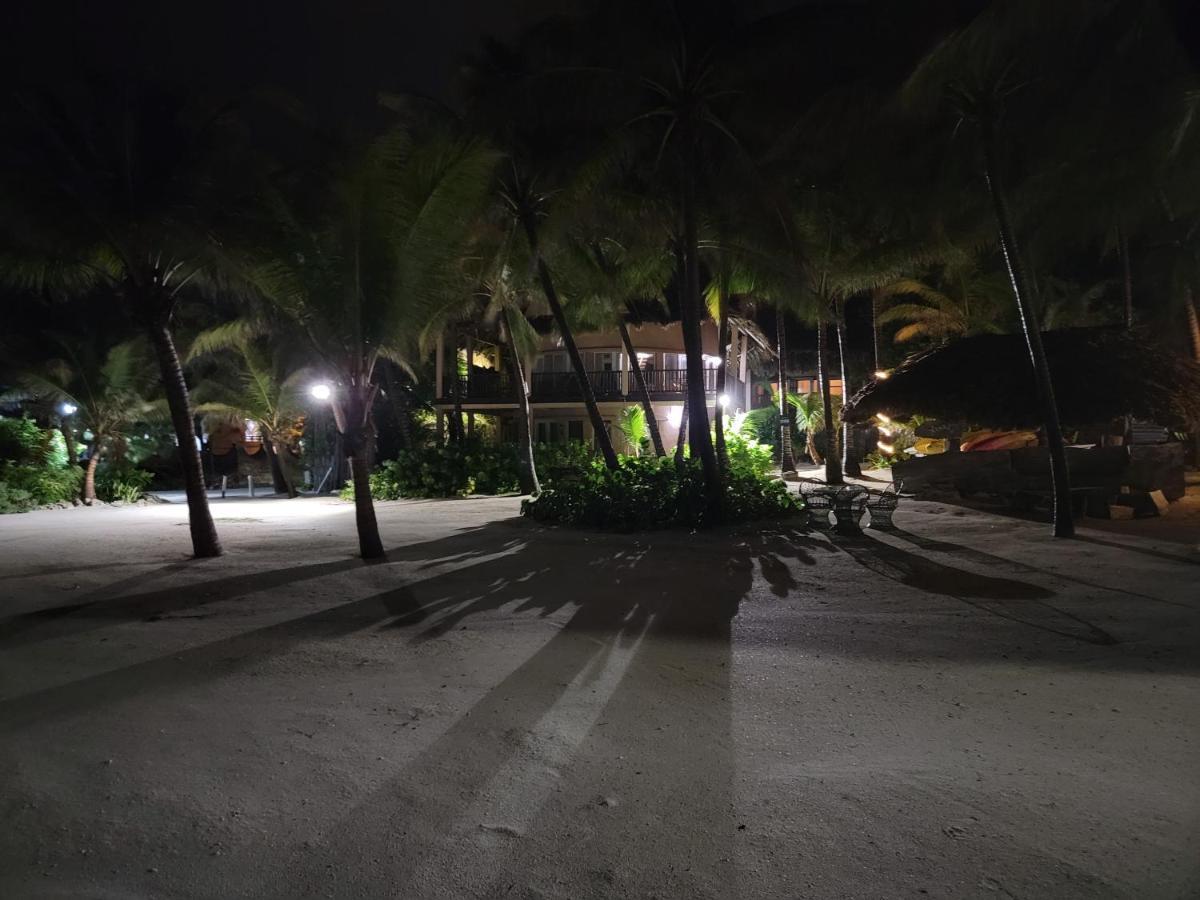 Xanadu Island Resort San Pedro  Exterior photo