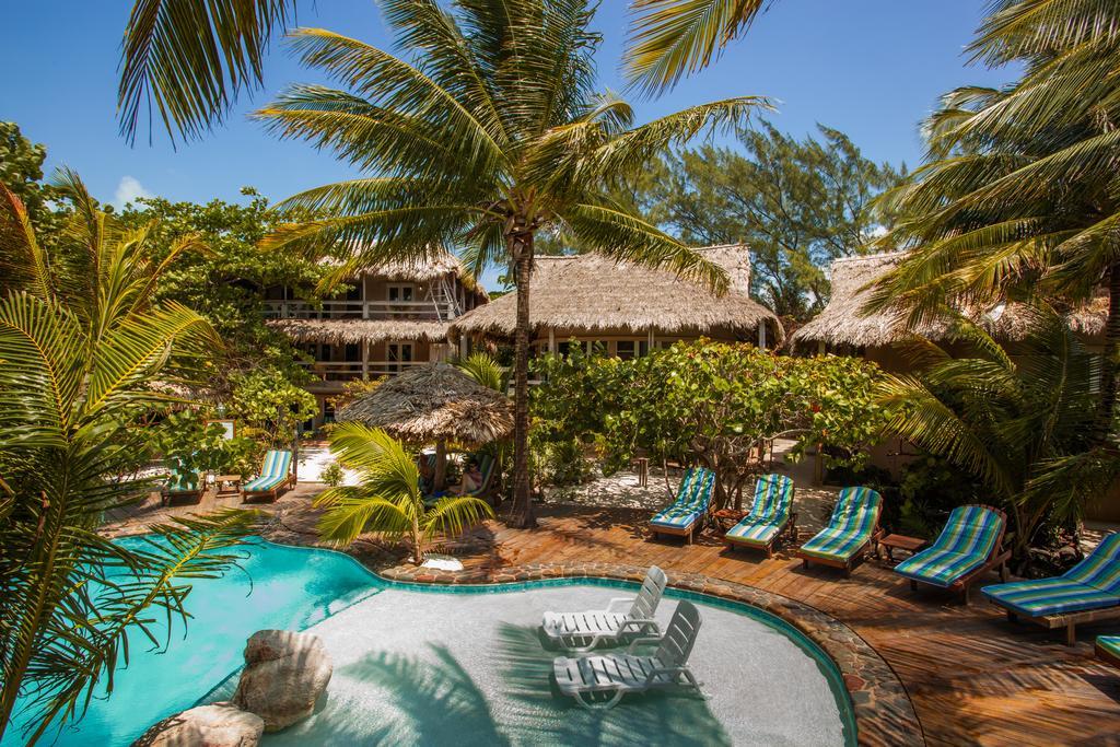 Xanadu Island Resort San Pedro  Exterior photo