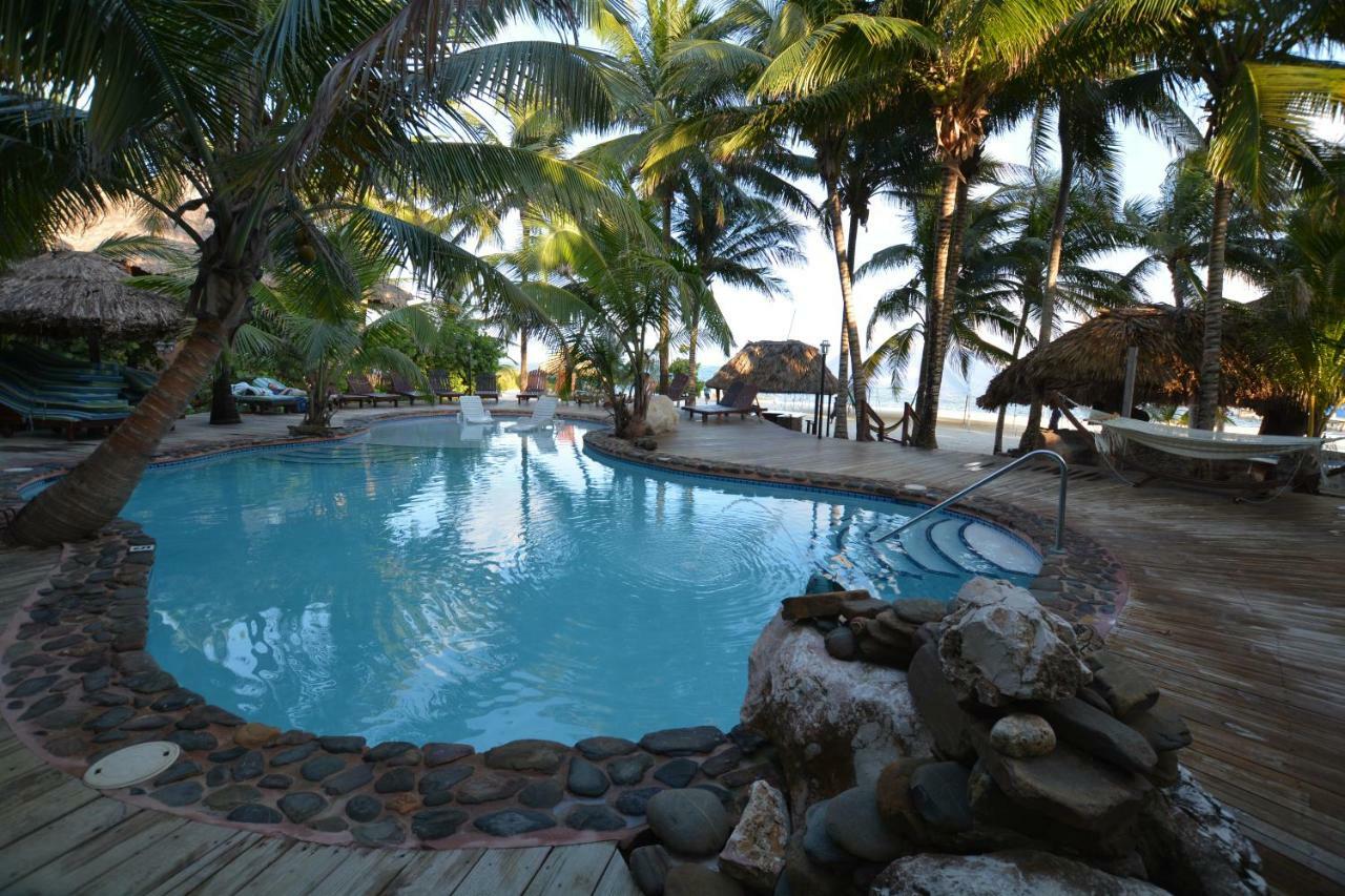Xanadu Island Resort San Pedro  Exterior photo