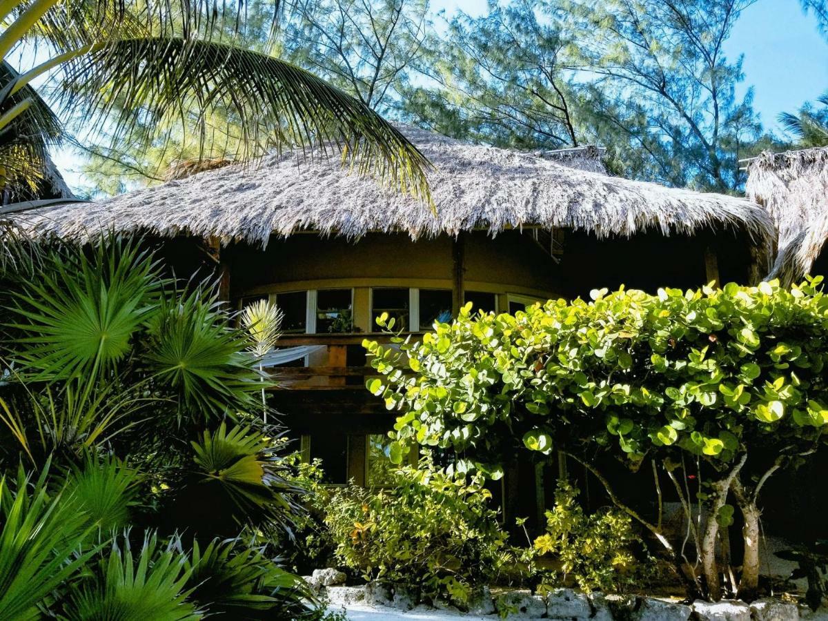 Xanadu Island Resort San Pedro  Exterior photo